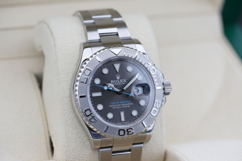 Rolex Yacht-Master 126622 Image 2
